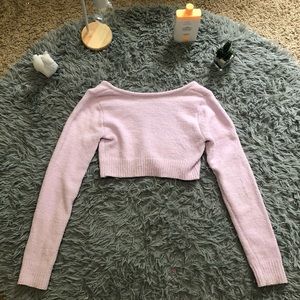 Super comfy & cute lavender cropped sweater from Wild Fable women’s small💜🫶🏻